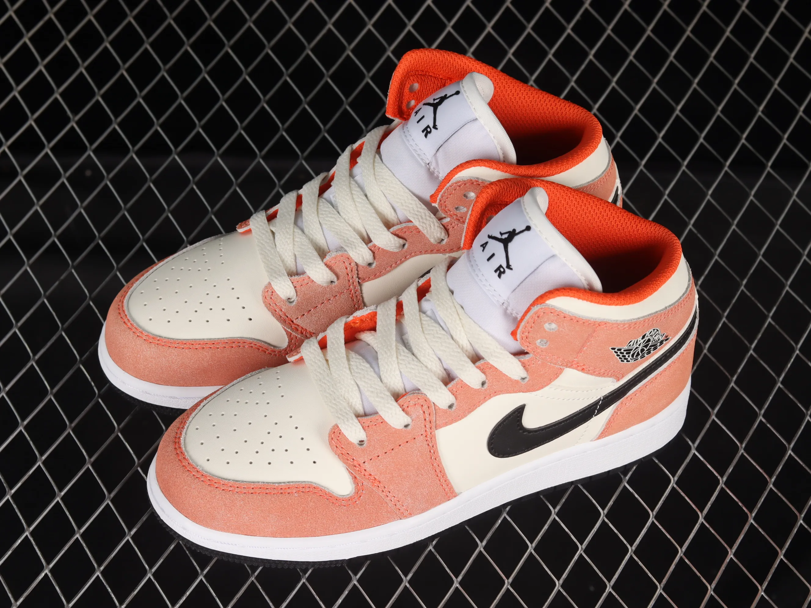 All categories Air Jordan Jordan series basketball shoes Air Jordan 1 High G version pure original Air Jordan 1 Mid GS "Orange Suede" AJ1 Joe 1 orange suede mid-top basketball shoes DV1336-800